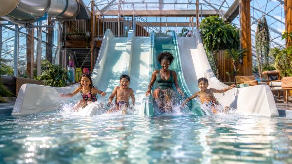 Profitez de campings en Ardèche avec toboggans et piscines chauffées au meilleur prix